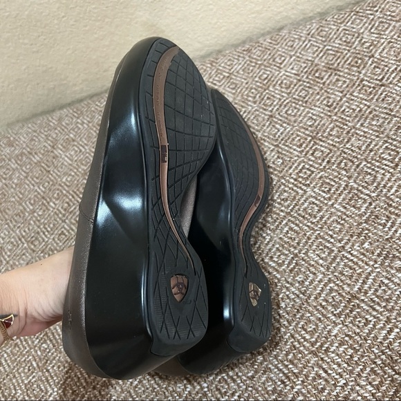 Ariat Clogs Womens Sz 8B Slip On Loafers Paddock Brown Leather Western Hippie - Picture 3 of 9